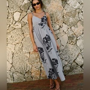 Abercrombie & Fitch Black and White Maxi Dress